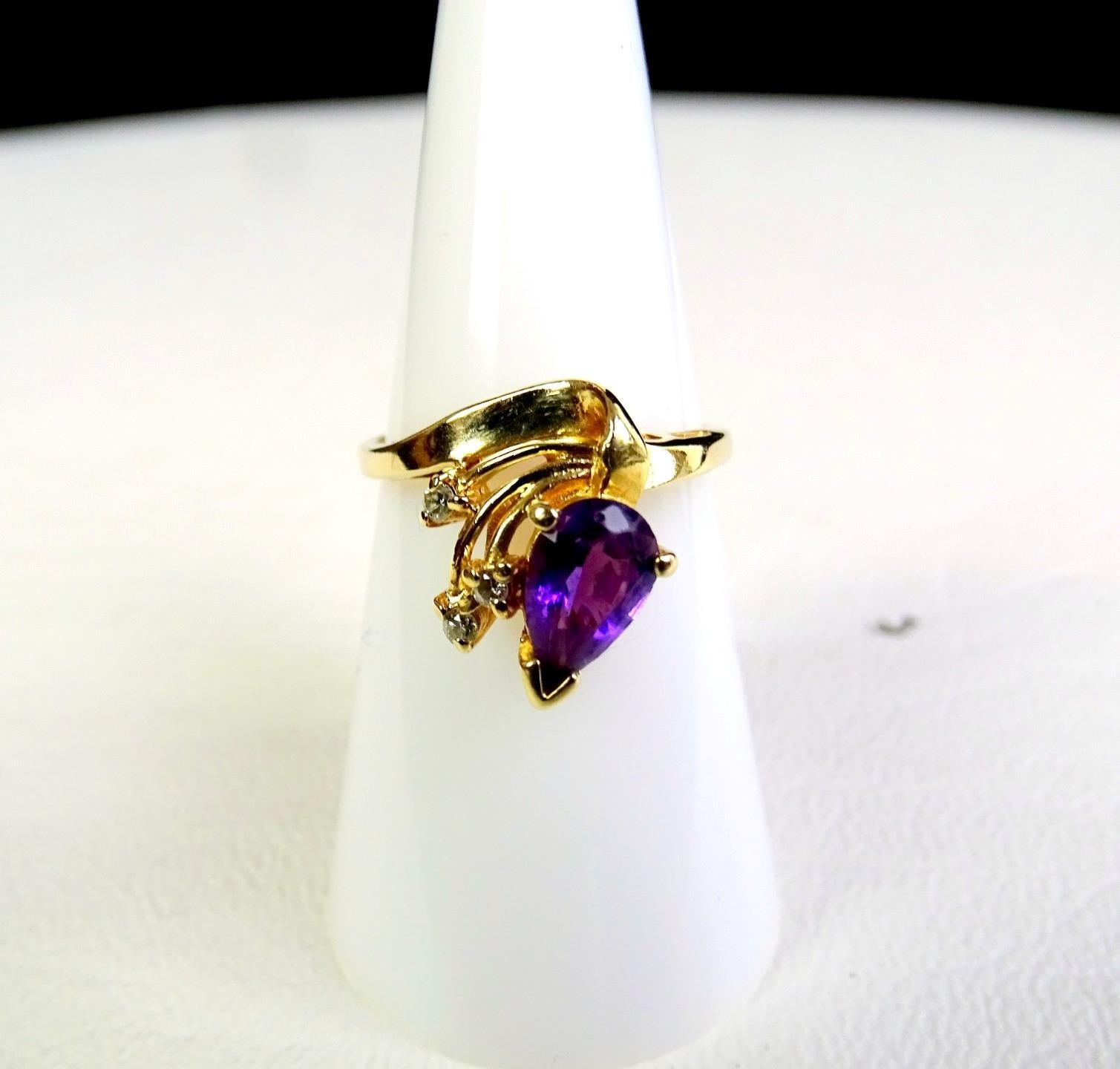 14K Yellow Solid Gold 3.2 Grams Size 6.5″ Pear Shape Amethyst Diamond Ring 1980