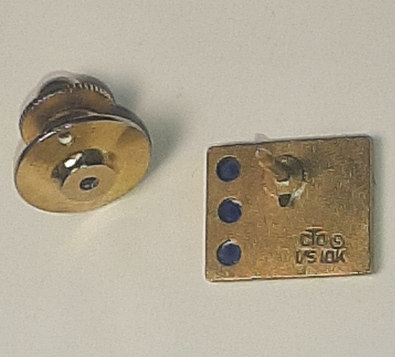 10K Gold Tie tac Pin w 3 Sapphires lapel pin 1/5 10K Vintage
