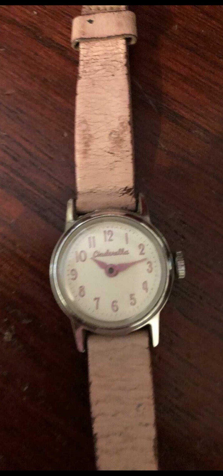 Ingersoll Women’s Vintage Manual Mechanical Watch White Dial Beige Leather Strap