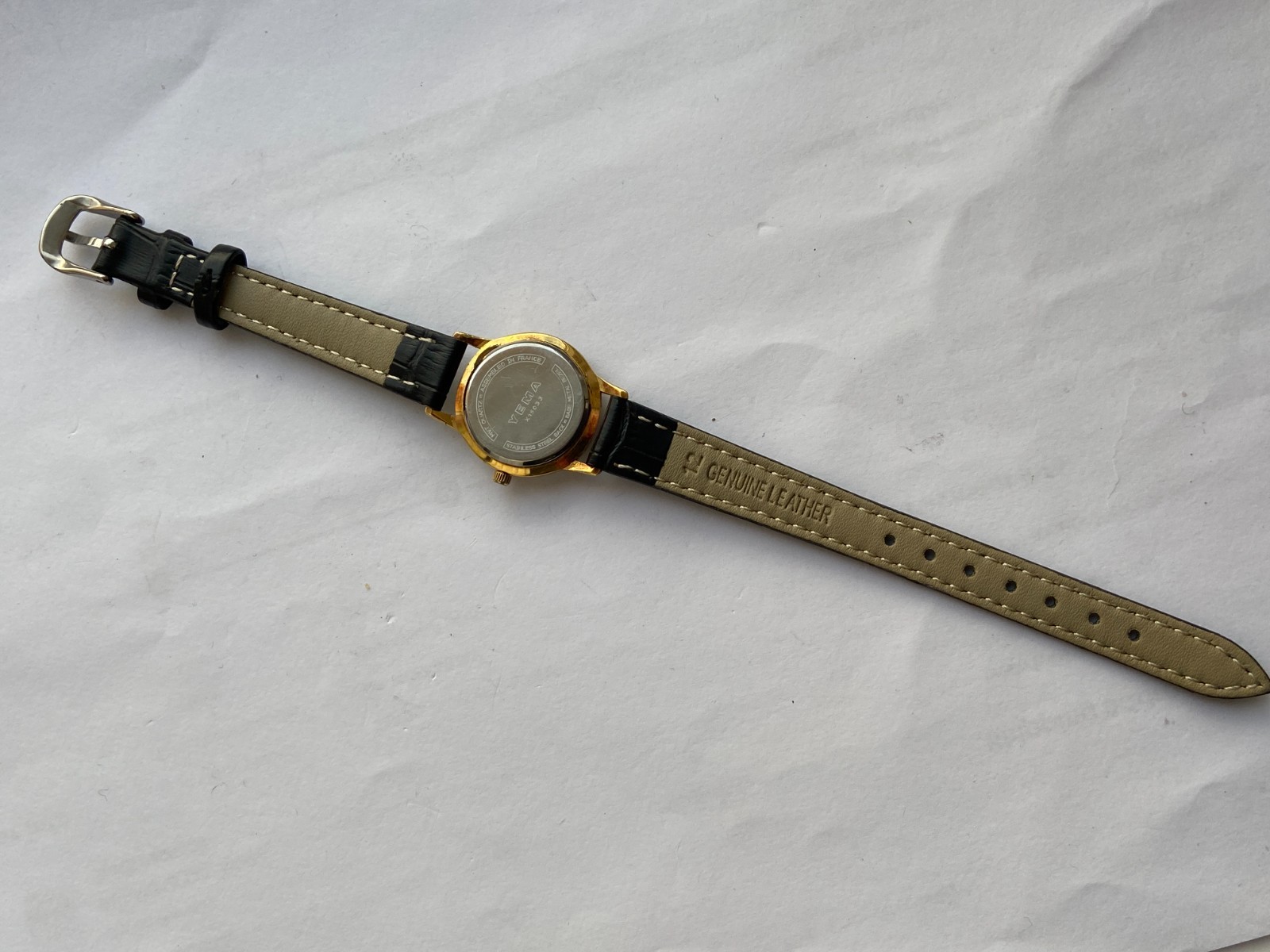 RARE WOMEN WRIST Watch QUARTZ YEMA PARIS FRANCE X15033