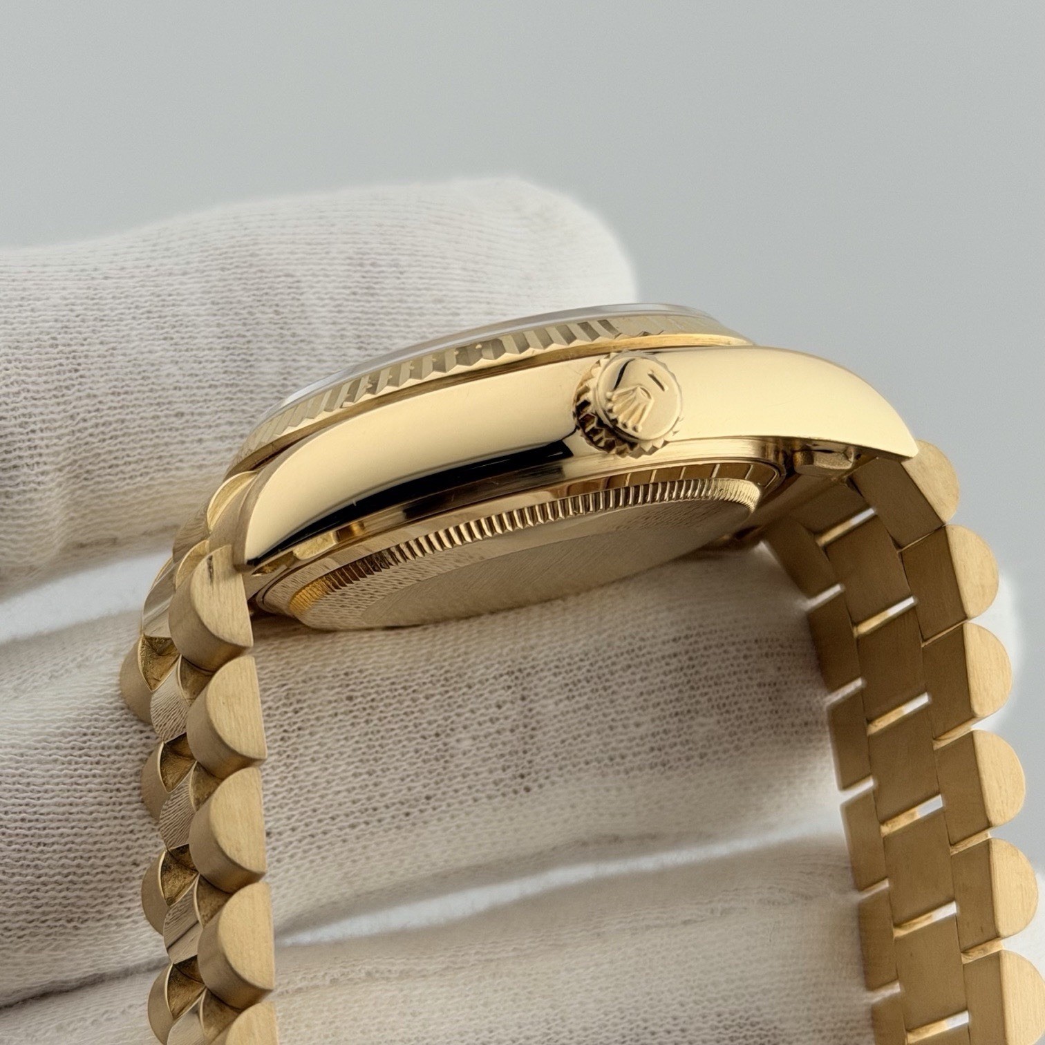 Rolex Day Date President 18038 36mm Quickset White Roman Dial 18k Yellow Gold