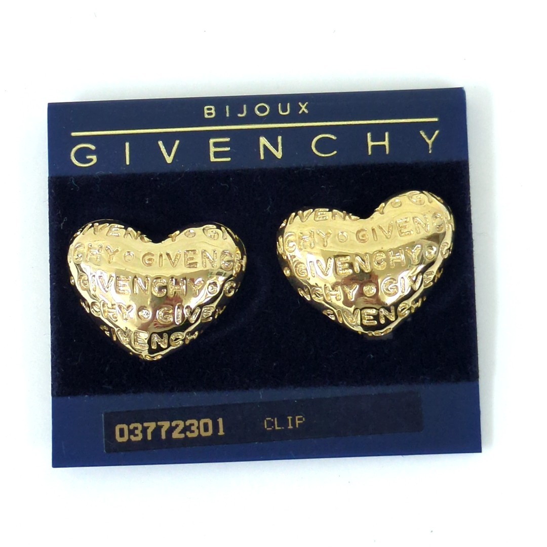 Vintage Givenchy Gold Tone Heart Clip On Earrings Bijoux Logomania 03772301