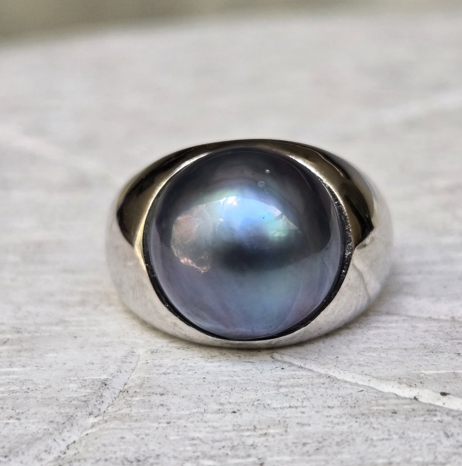 13mm Mabe Pearl Sterling Silver Ring