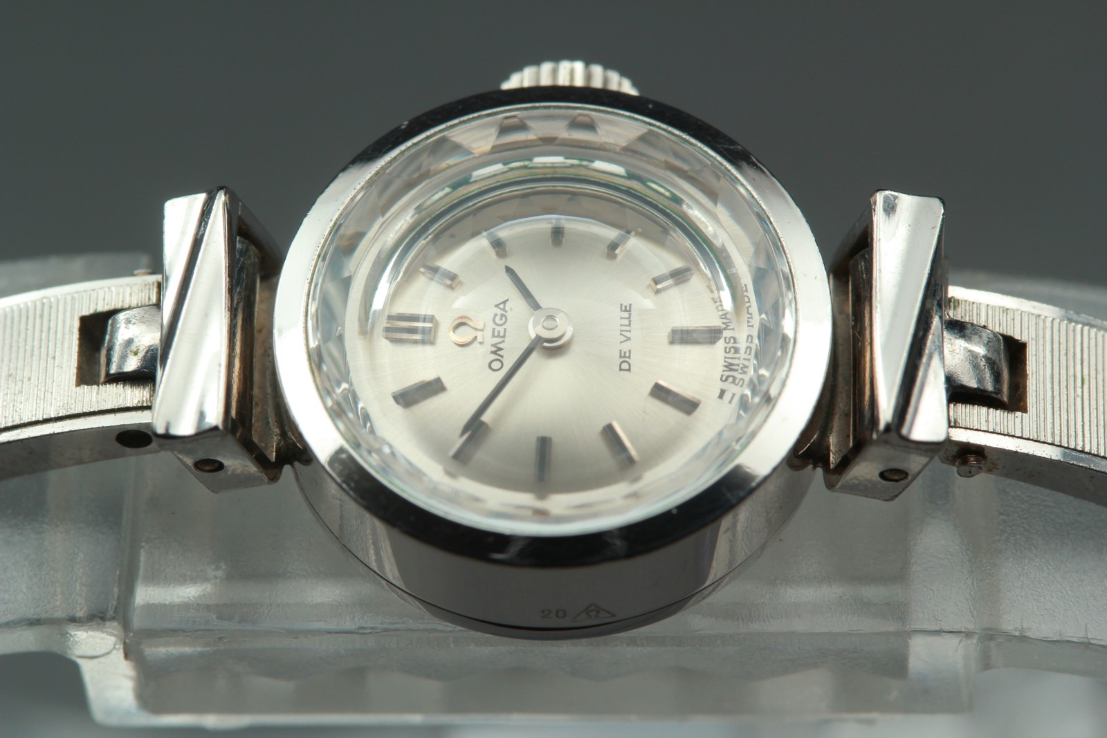 1969 【Near MINT】 OMEGA De Ville Cal.484 Ref.511.166 Manual Wind Watch From JAPAN