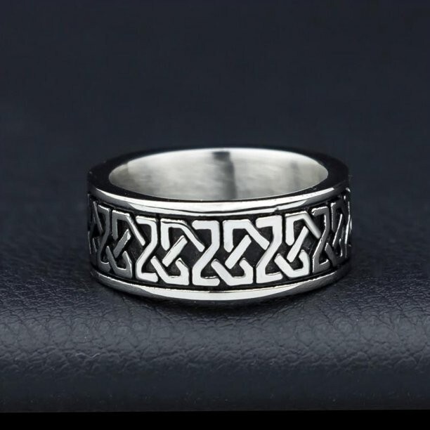 Classic Celtic Knot Authentic Vintage Band Xmas Gift Ring Silver Plated Ring