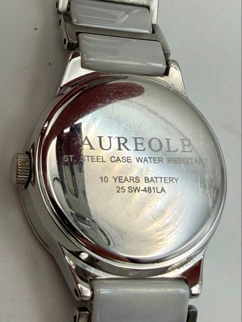 Aureole Quartz White Dial Wristwatch