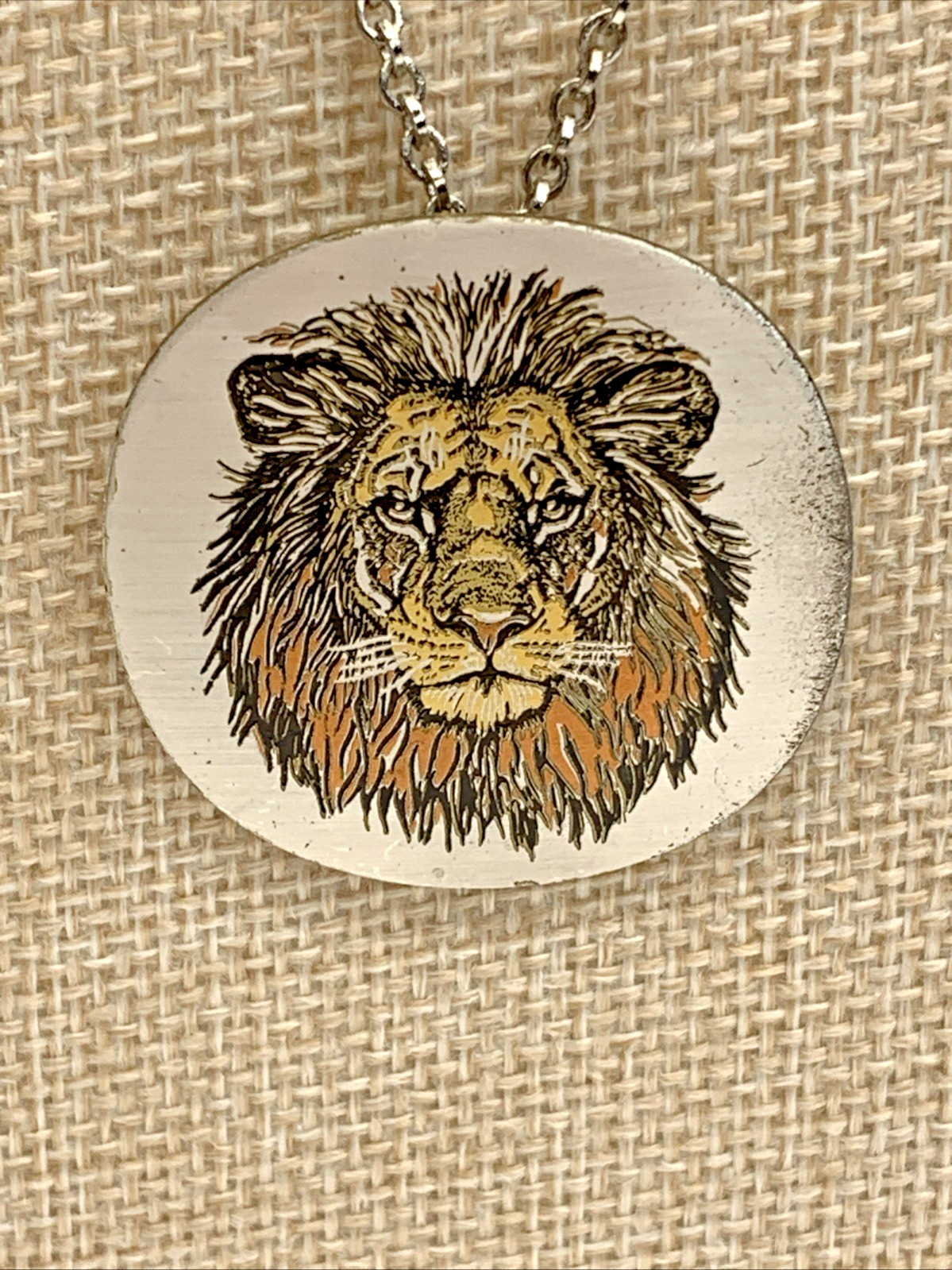 Vintage Reed and Barton Silver Tone Lion Face Pendant Necklace 17″