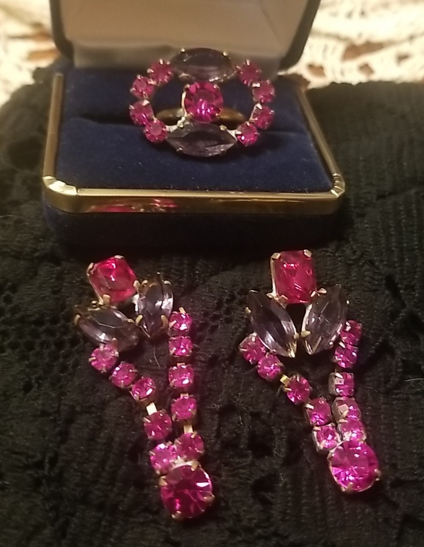 Antique, BIJOUX MG, Earrings&Ring Set, Rhinestones, Ring Size 8, Dark Pink, Gray