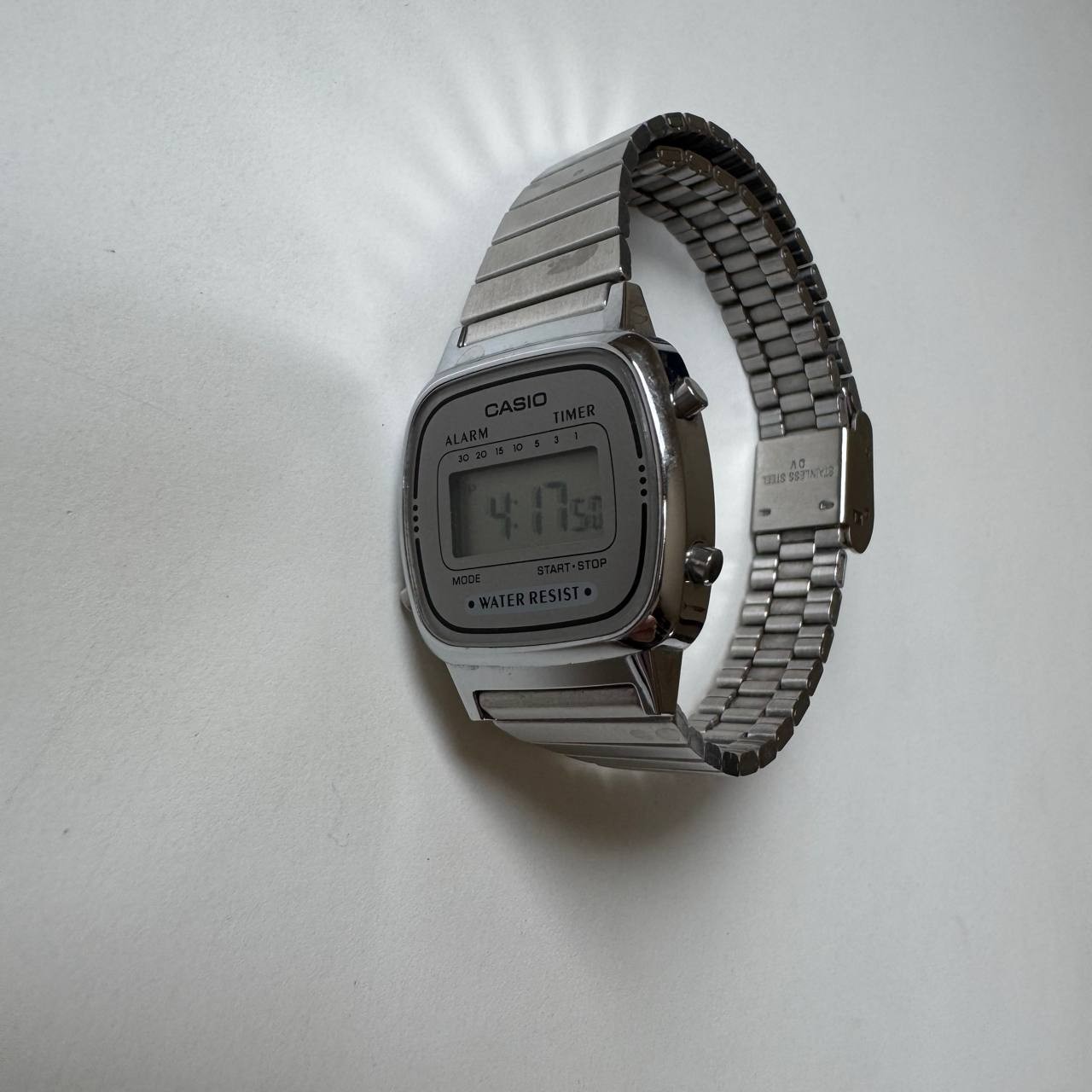 Retro nostalgia Casio LA670WE / 3191 mini digi adjustable strap silver grey 409