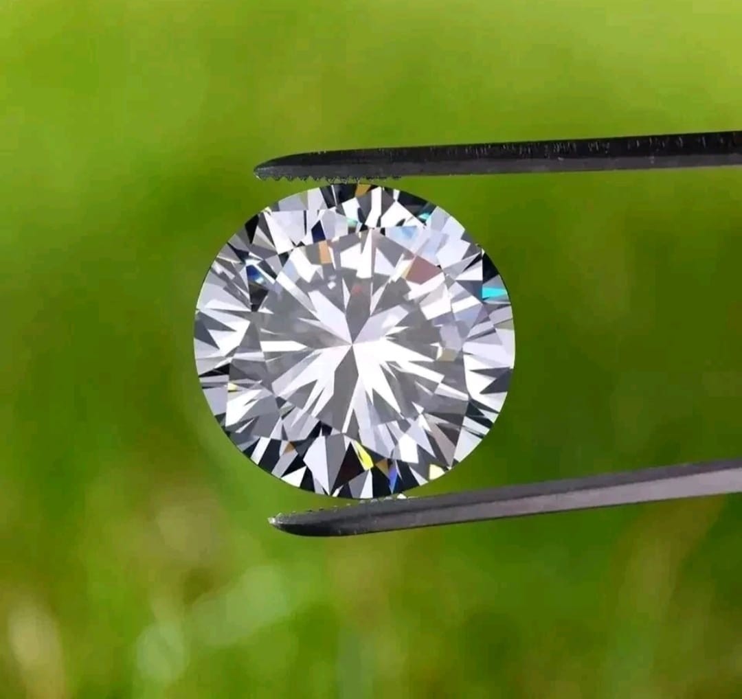 5 CT D Color Round Cut VVS1 Clarity Lab Grown Diamond 11.50MM Gemstone + Gift