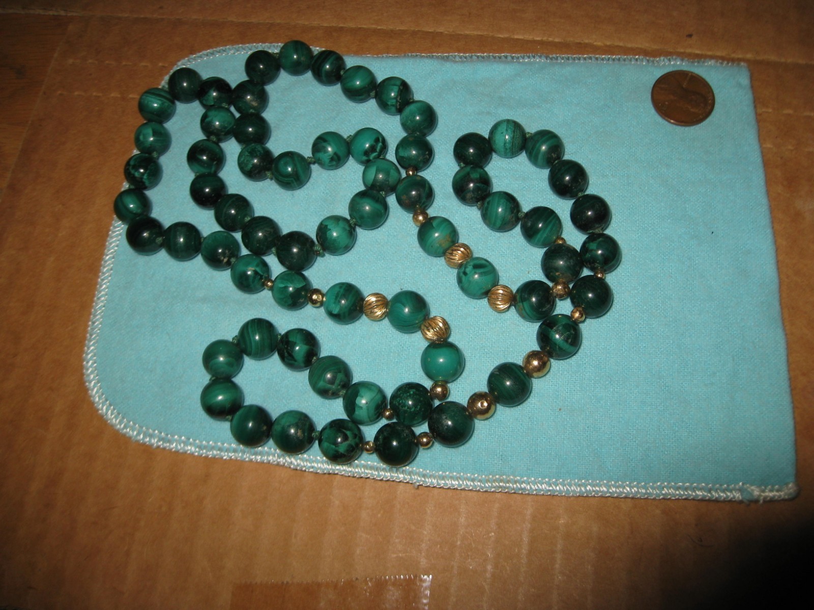 Exquisite Malachite and Gold Beaded Knotted 32″ Necklace 170 grams