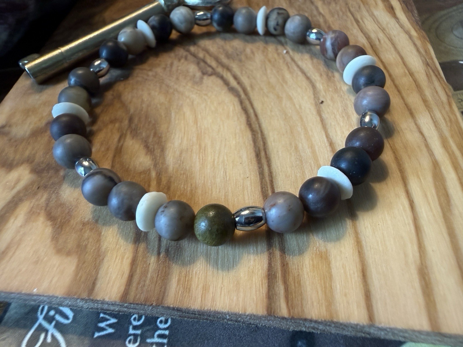 Ocean Brown Gray White Stone Round Bead Stretch Bracelet White Spacers Stackable