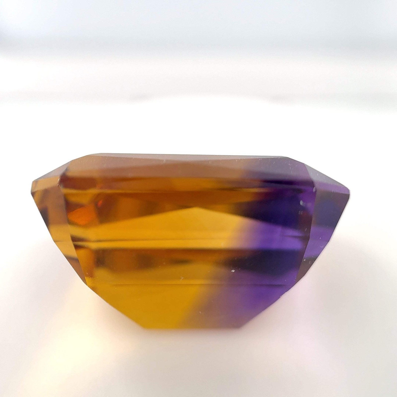 2876-QAT-168 | 29.3ct Ametrine | 15.1×22.1mm