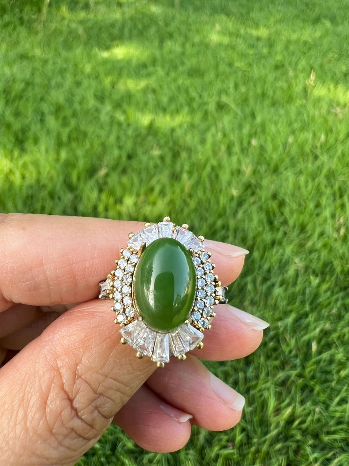 Rich Green Genuine Nephrite Jade Cabochon Ring B02 R