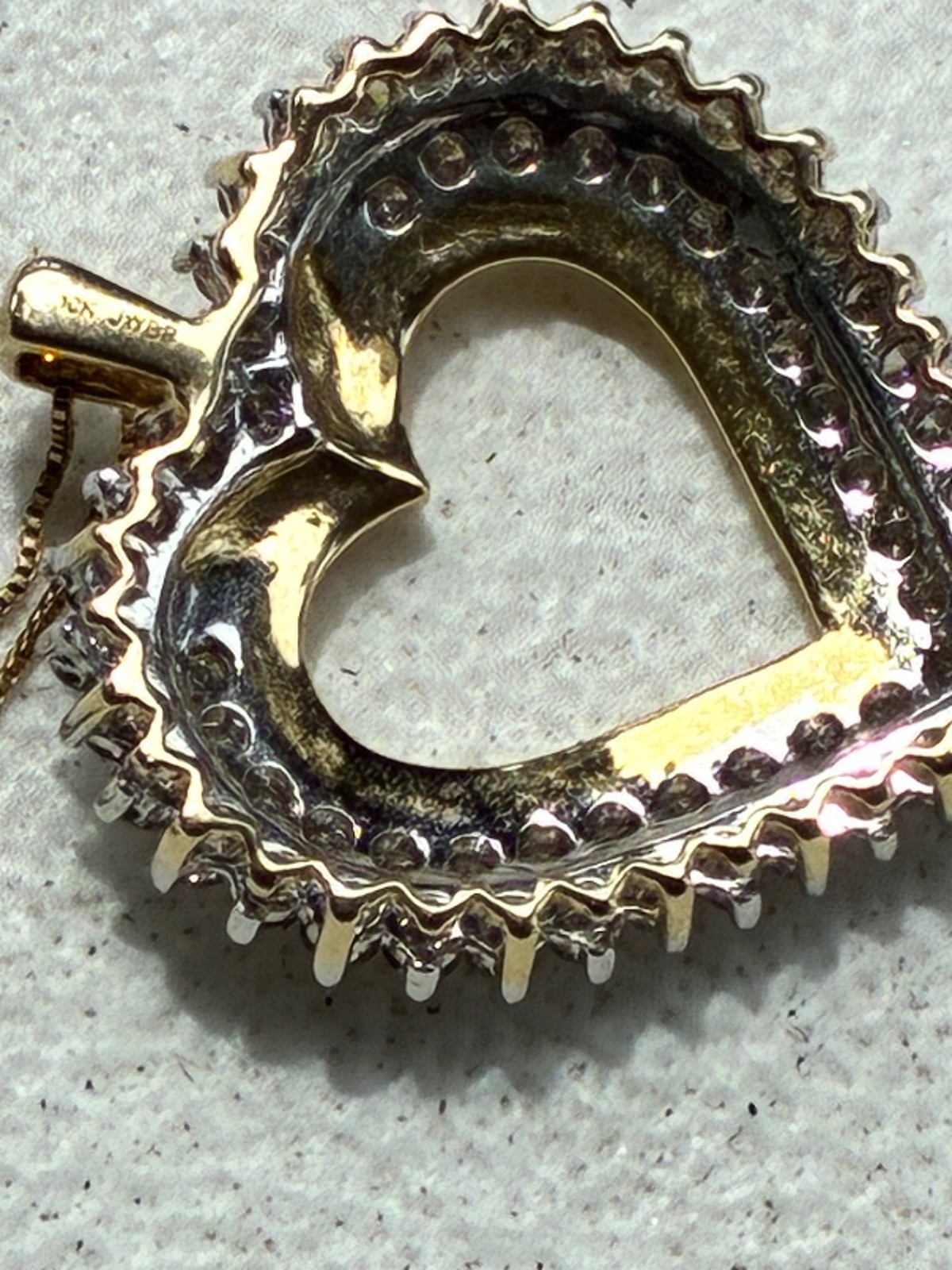 10k diamond heart necklace brand new with box