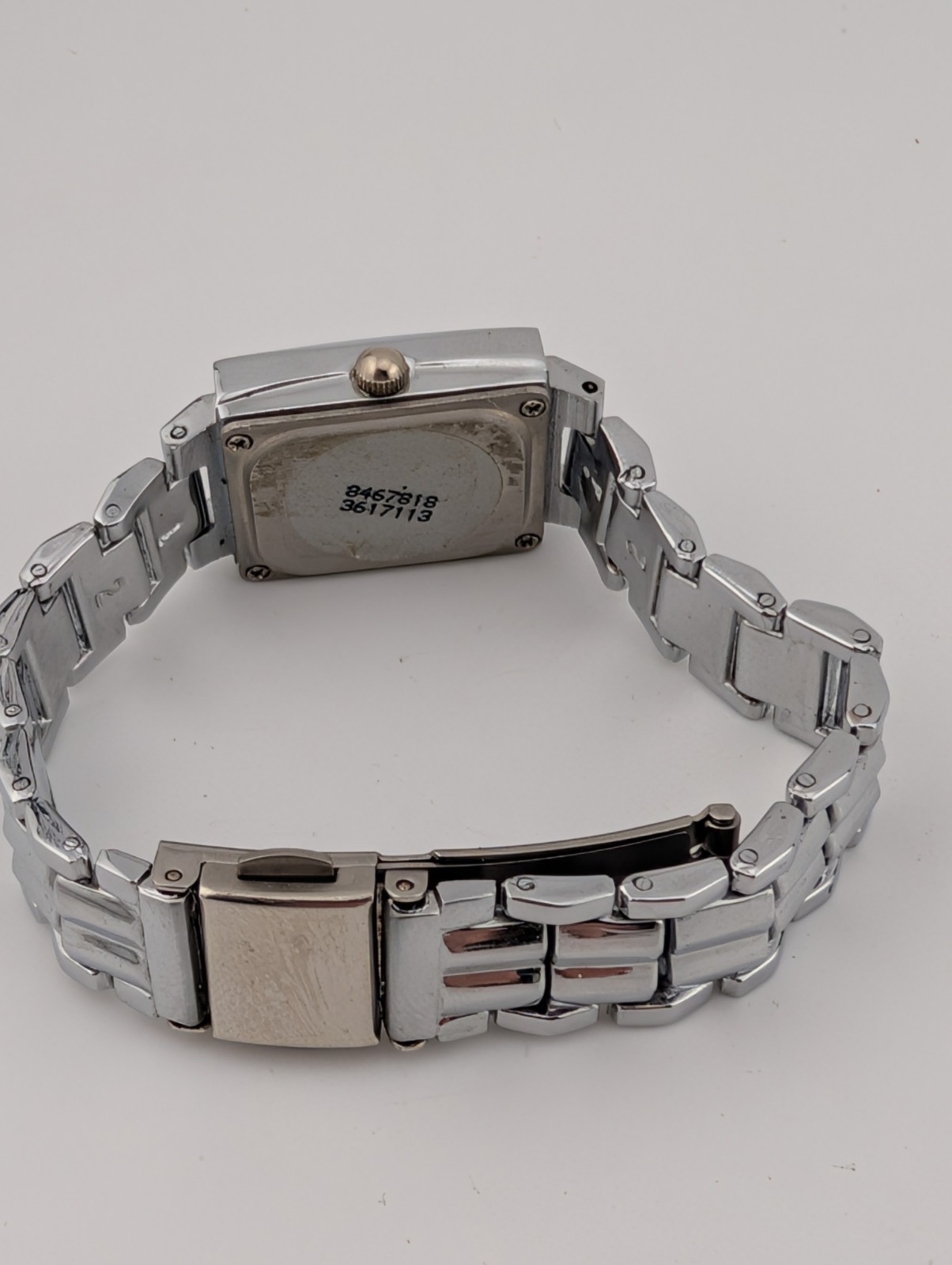 Longbo Watch Women 19mm Case Black Dial 6″ Silver Band- New Battery