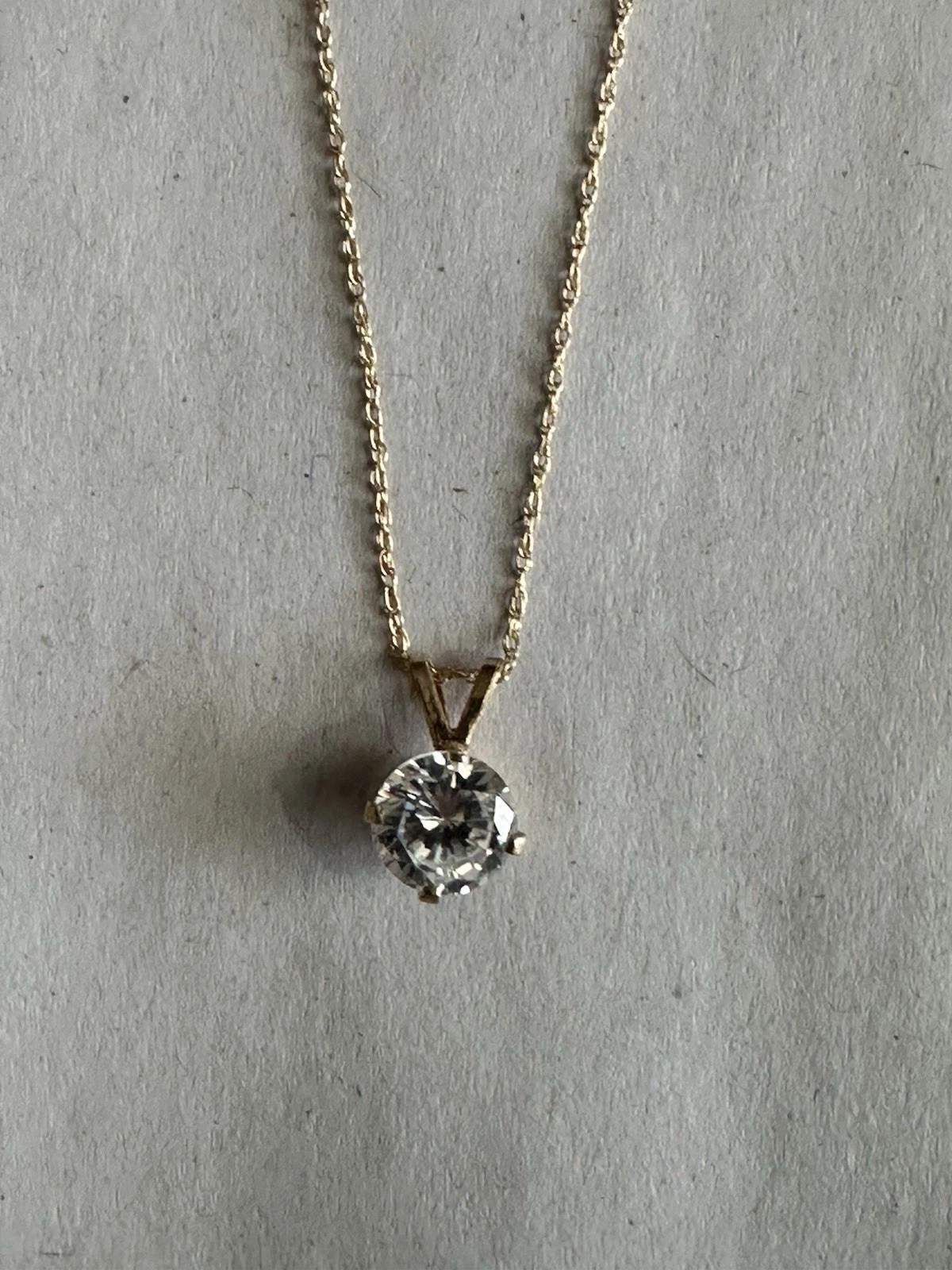 14K / 10k Solid Yellow Gold CZ Pendant & 18” JCM Dainty Chain Necklace 1.1g