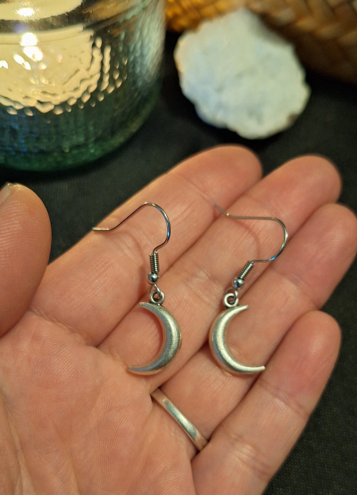 silver crescent moon earrings || handmade