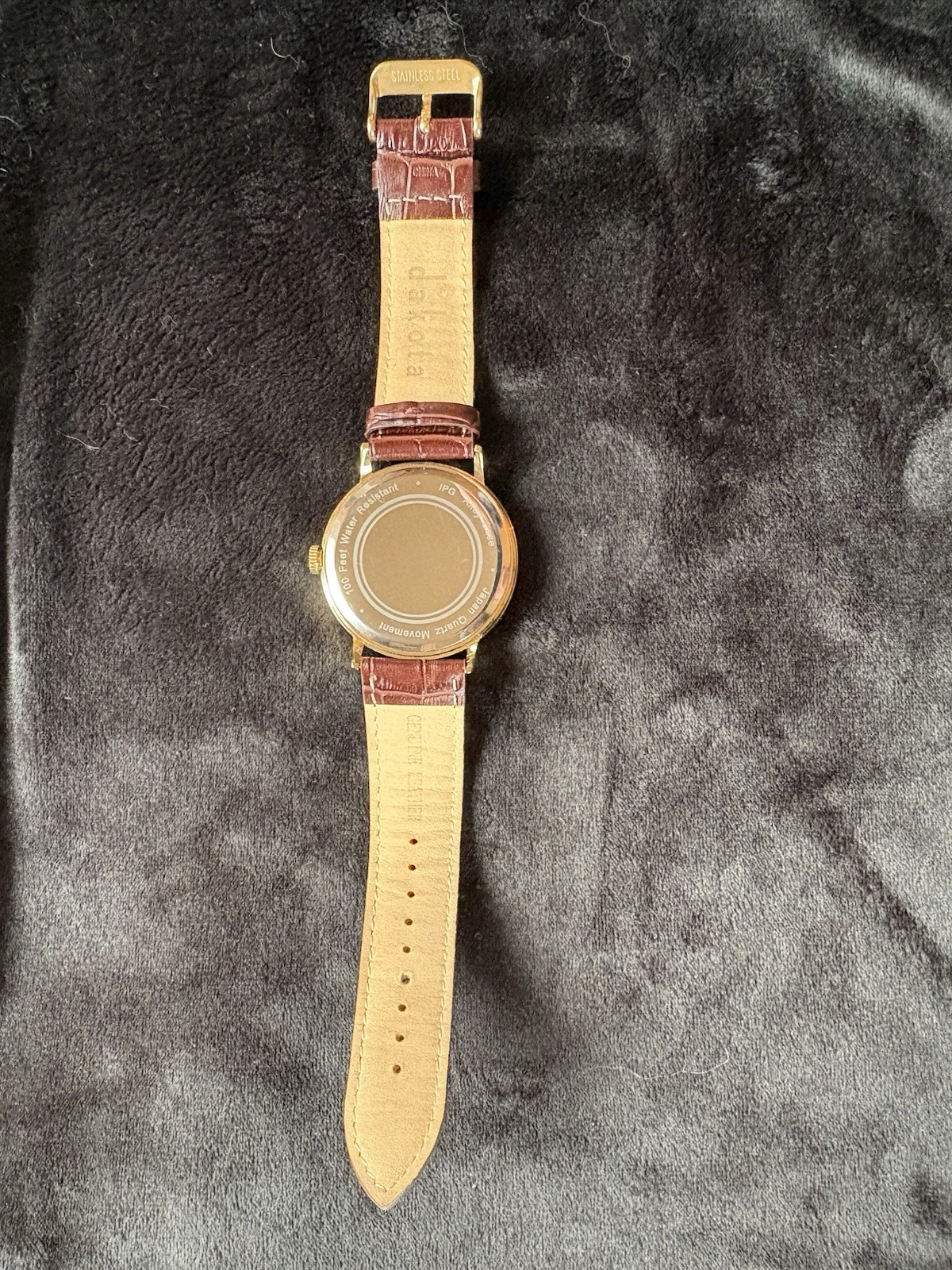 Dakota Vintage Quartz Dress Watch Gold Sunburst Dial Date 30m Brown Leather
