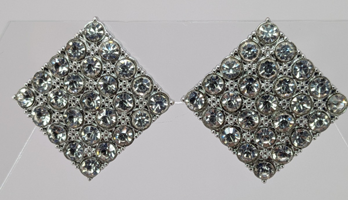 Vintage Rhinestone Stud Earrings Silver Tone Diamond Square Pave 15/16in Clear