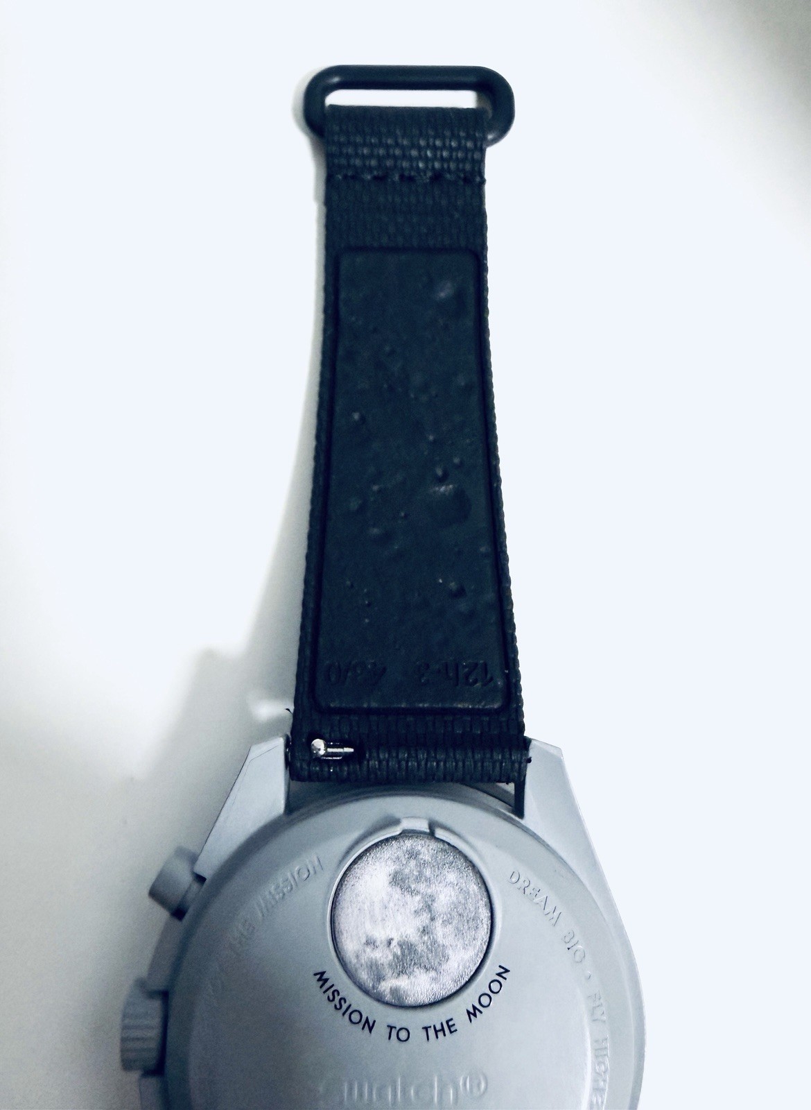 Swatch x Omega Moonswatch Mission to the Moon Gold Flower Moon SO33M102-106 June