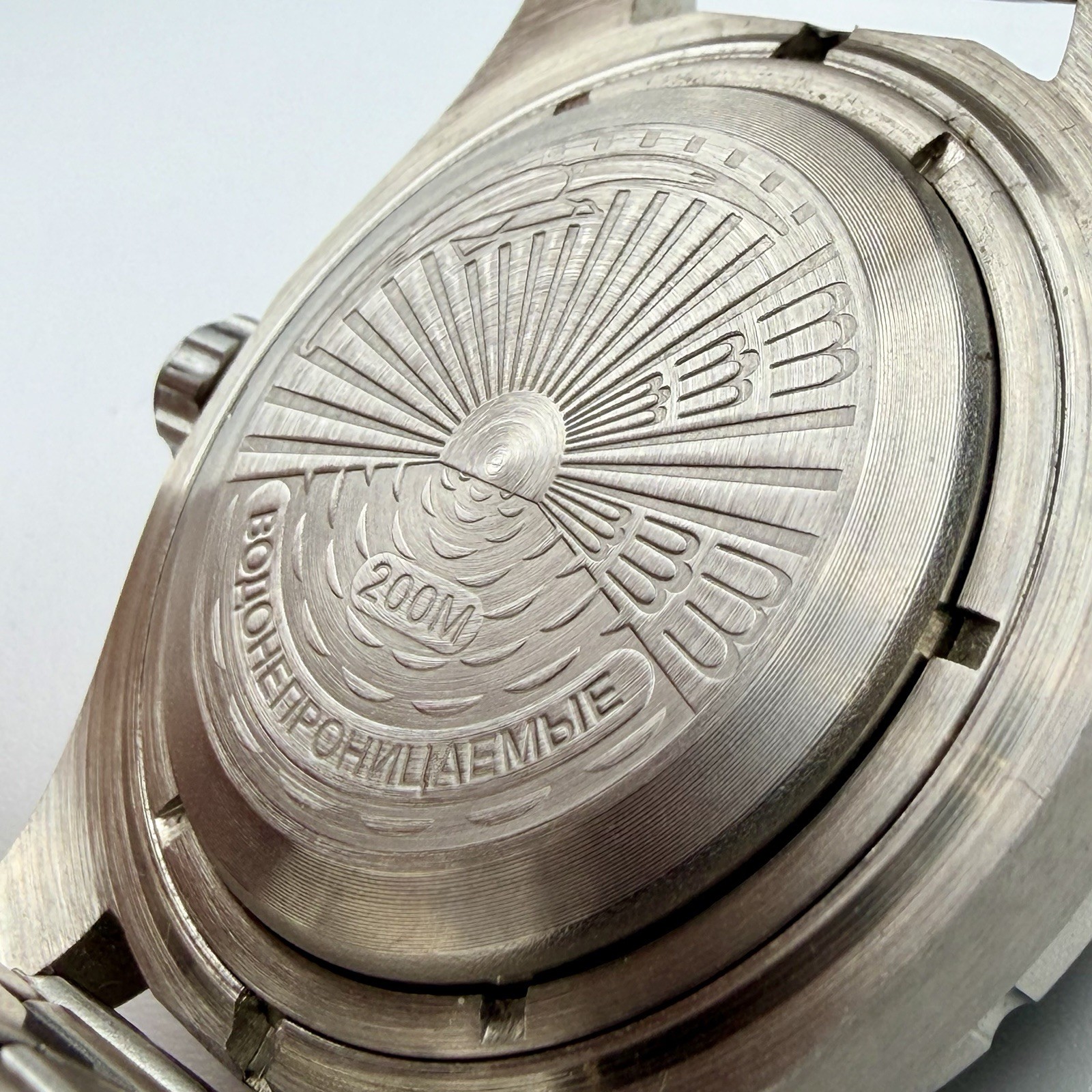 Vostok Komandirskie Automatic Russian Dive Watch 42mm Lime Green 020715