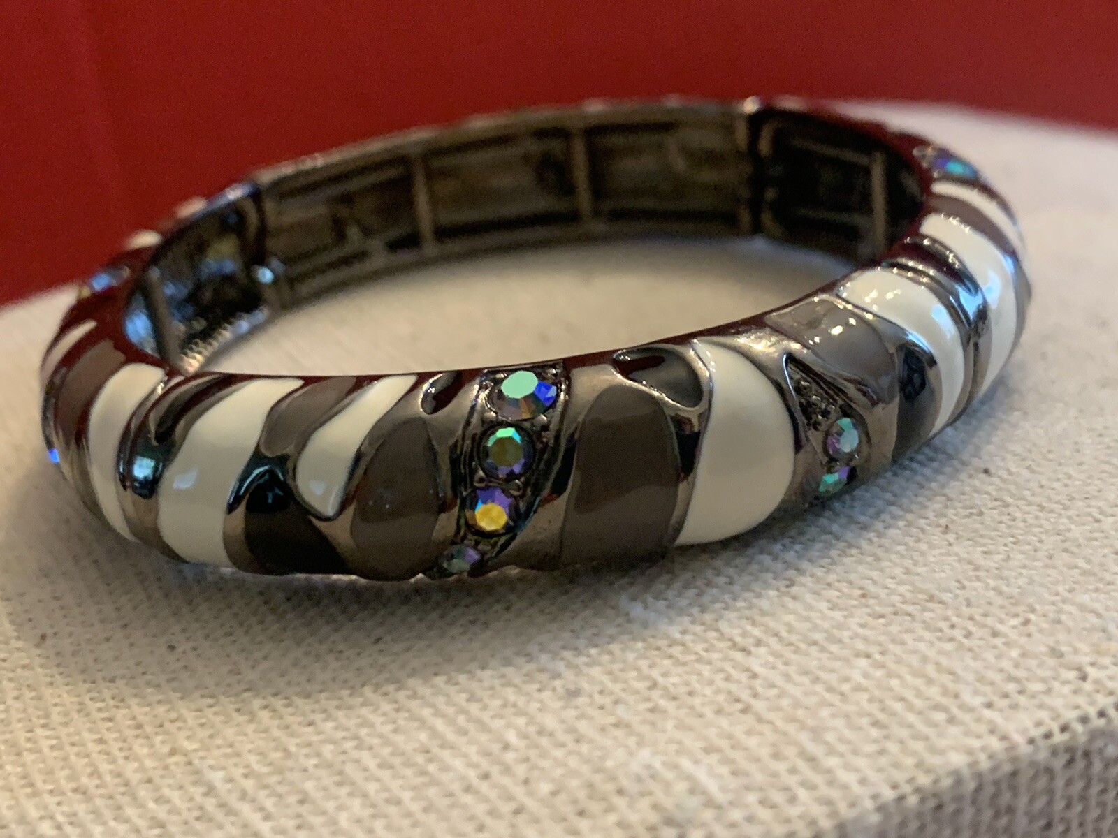Joan Rivers Black/ Gray/ White Enamel Elastic Bracelet AB Crystals – BinT