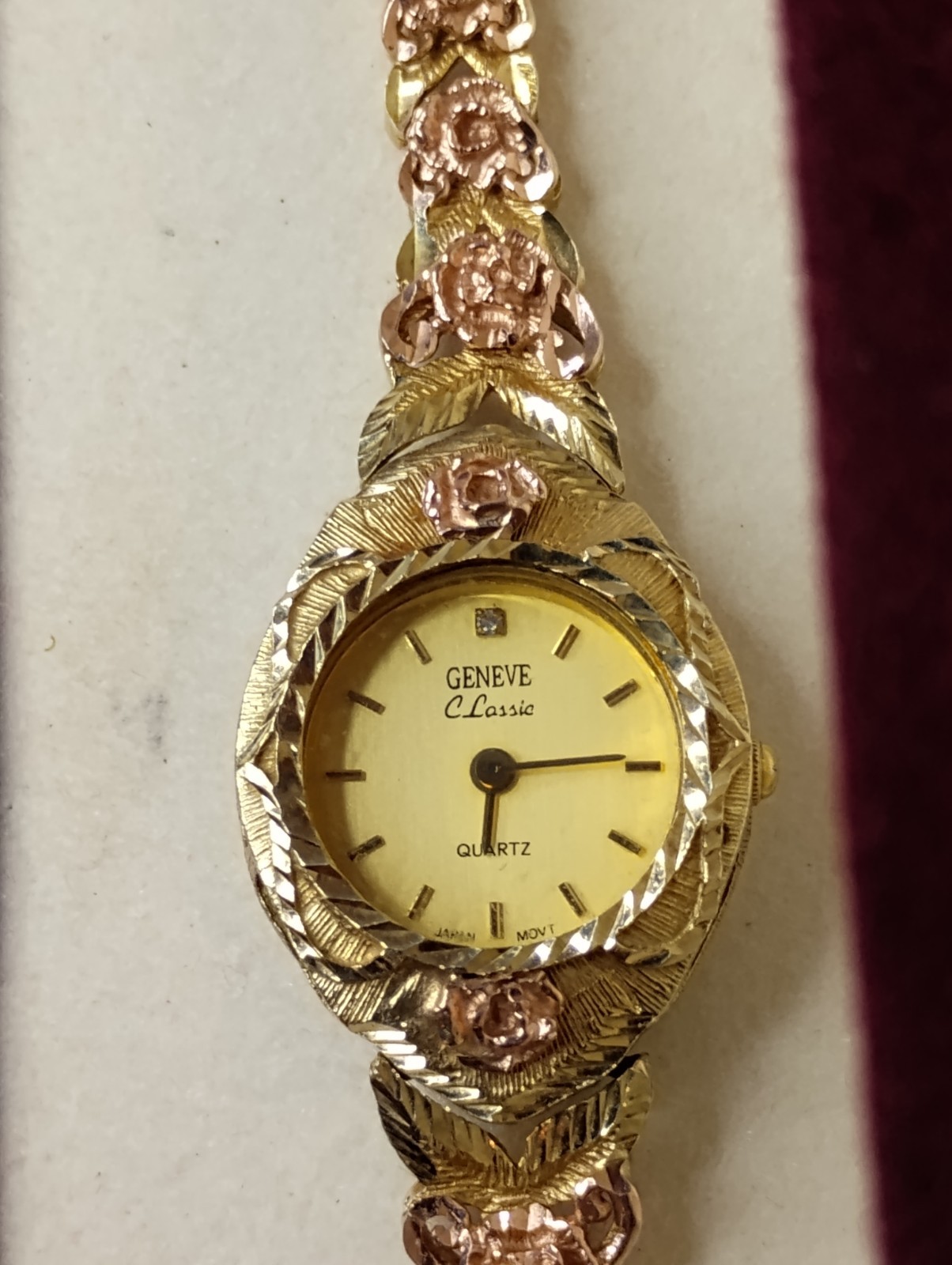 Geneve Classic 10 Kt Gold Watch Vintage YG W/ Rose Gold Beautiful & Working Rare
