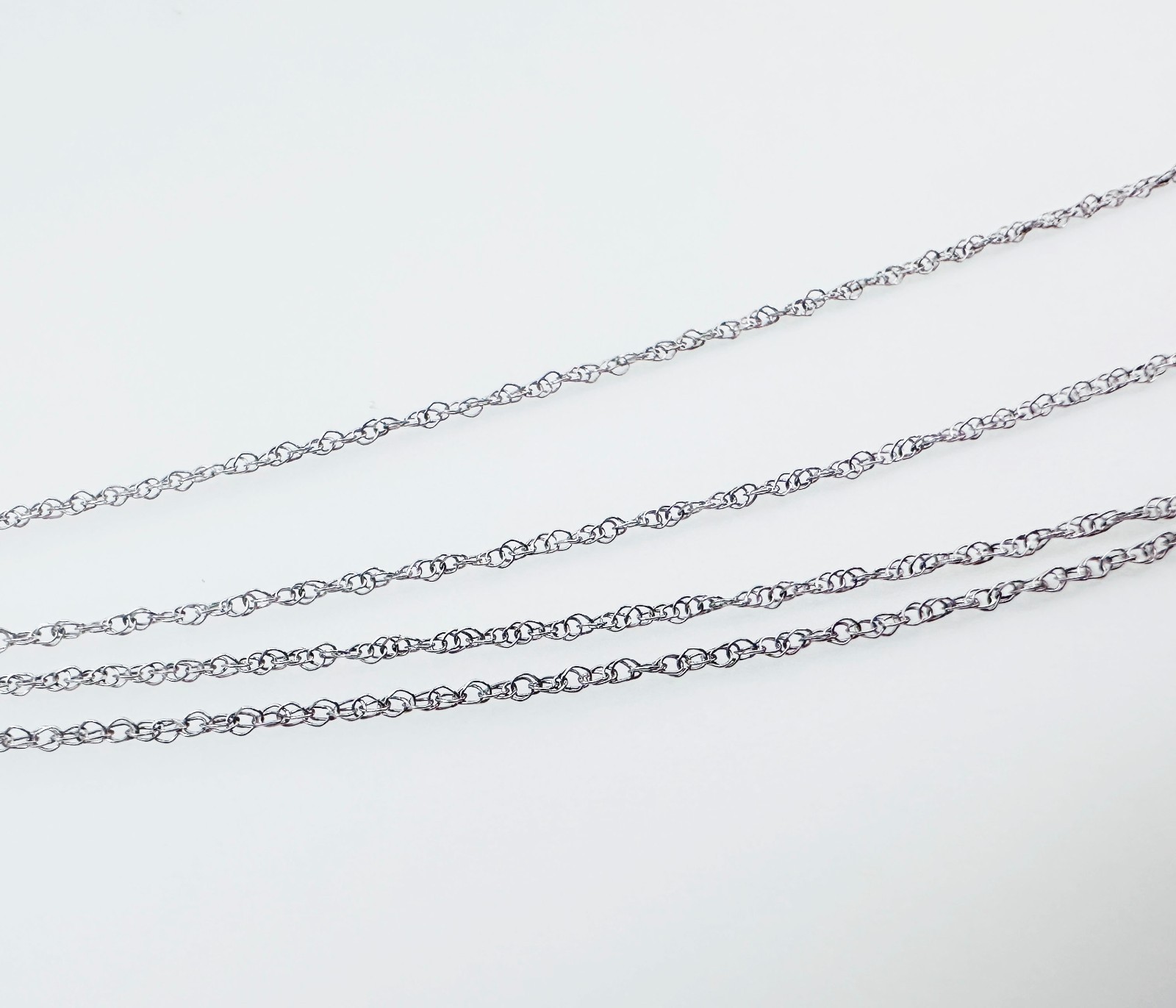 Solid 10K White Gold Thin Prince of Wales Link Chain Necklace, .8mm, 20 1/8″