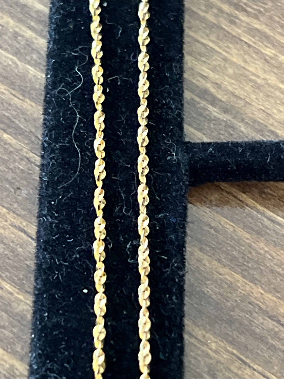 14k Gold 18 Inch Necklace Spring Ring Clasp 1.29 Grams With Box
