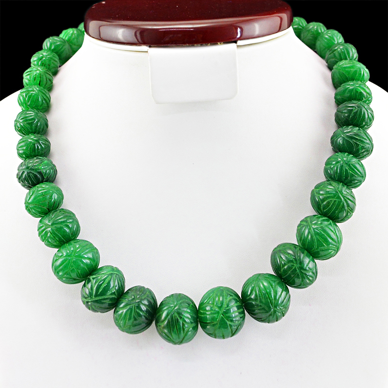 TOP GRADE 930.50 CTS EARTH MINED RICH GREEN EMERALD ROUND CARVED BEADS NECKLACE