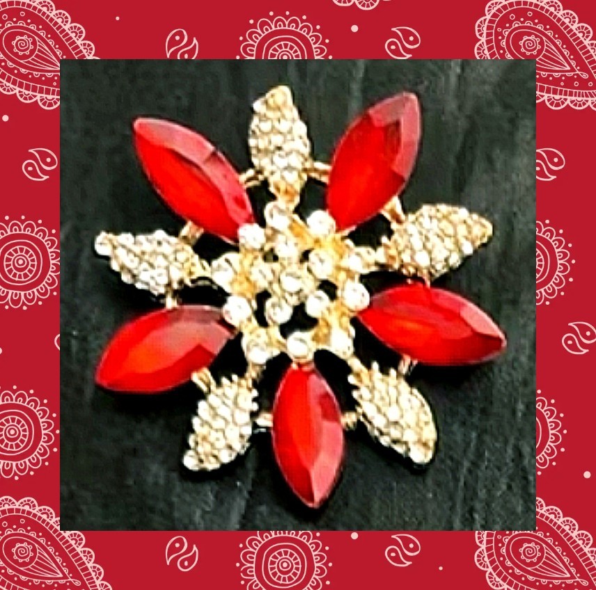 VINTAGE RHINESTONE & CRYSTAL RED CHRISTMAS HOLIDAY POINSETTIA FLOWER BROOCH PIN