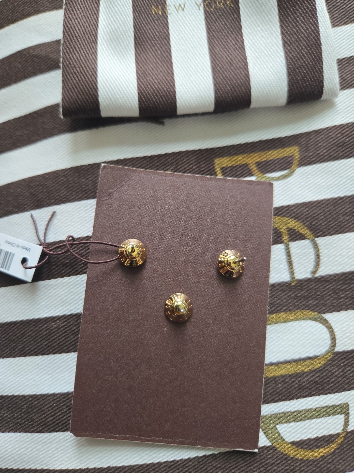 Henri Bendel New York Luxe “N” Earring Set BNWT