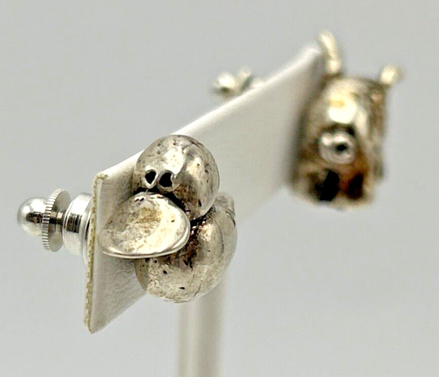 Vintage Sterling Silver Susan Cummings Earrings – Duck & Pig – Neiman Marcus