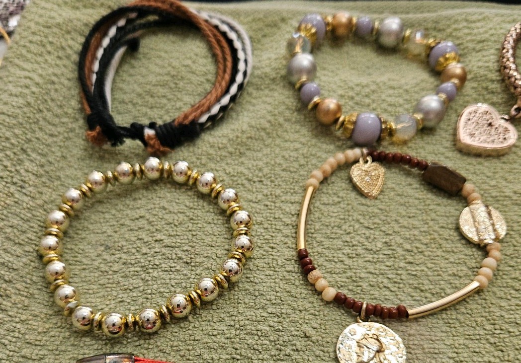 12 Fashionable Bracelets