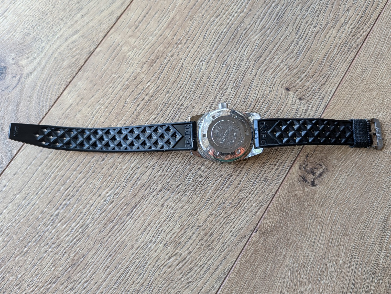 Vintage 1960’s Andre Bouchard Nautoscaph 30 ATM All SS Diver w/ETA 2452 Mvmt