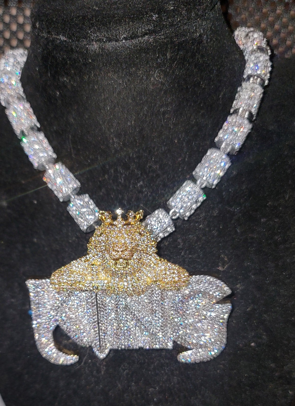 14k White Gold Thermal Fused With Brass With Ice Cz’s 24-inch Barrel Link Chain