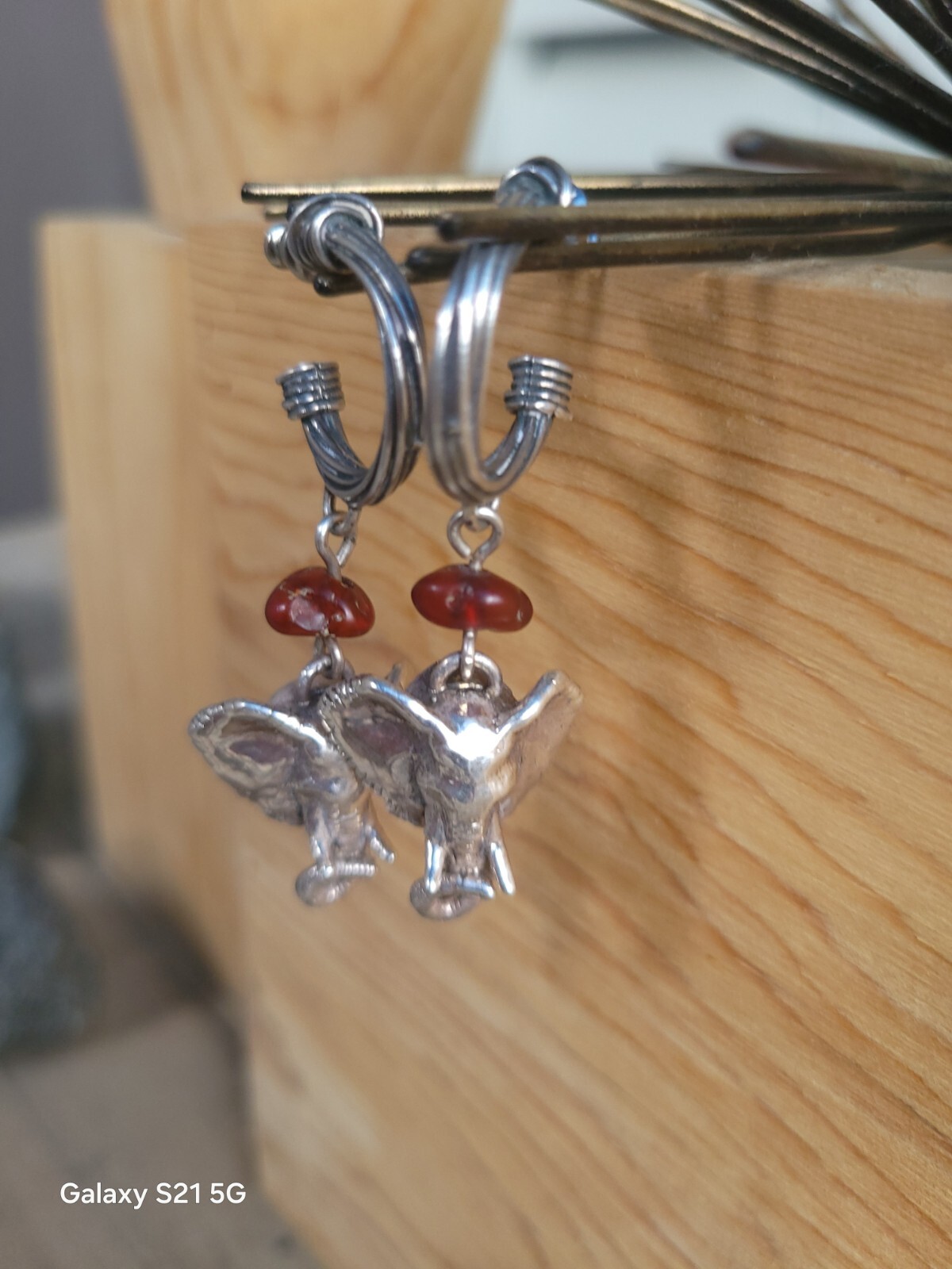 Susan Cummings Elephant Earrings Dangle Sterling Silver & Amber 2″ Long 1990s