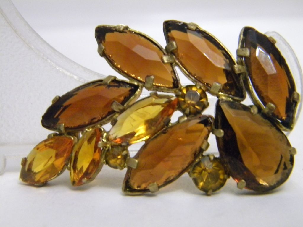 Brooch Czech Jewelry Brooch Czechoslovakia Vintage Jablonex, gift e341