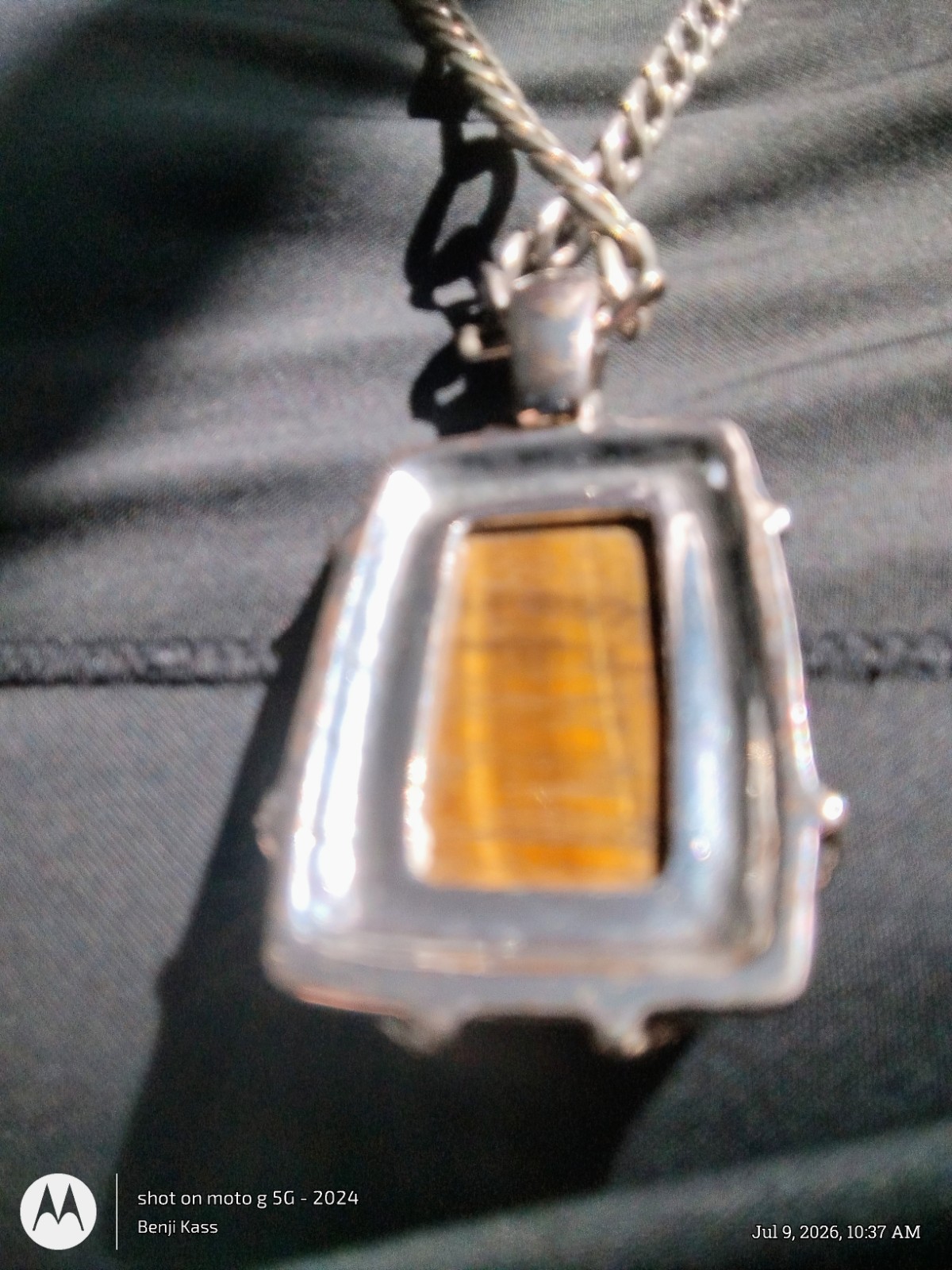 Vintage Joan Rivers Goldtone & Tigers Eye Pendant Necklace