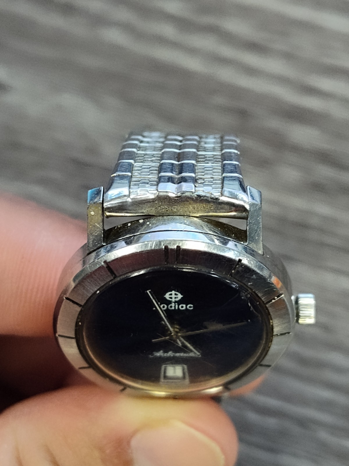 Zodiac Men’s Automatic Watch Vintage with Beautiful Blue Dial Working Condition