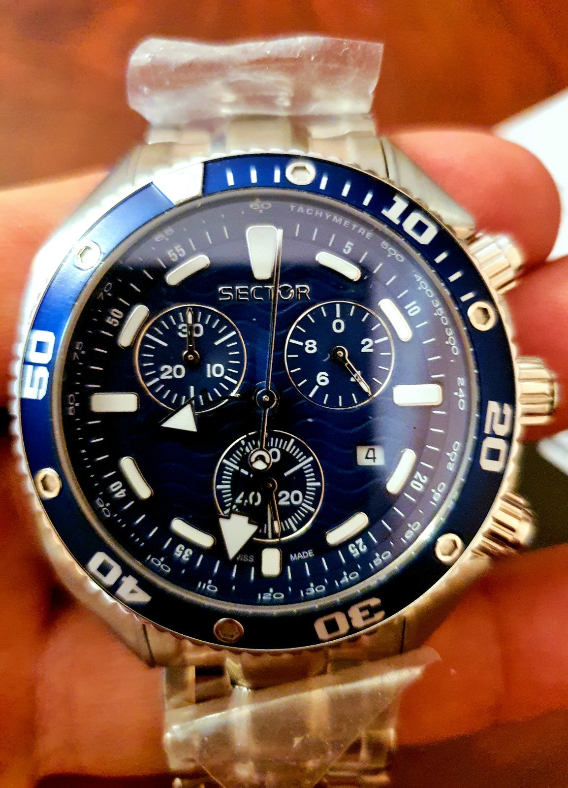 NEW Sector Ocean Master Chrono 44mm Blue Sapphire 200 M Eta Swiss Made Watch