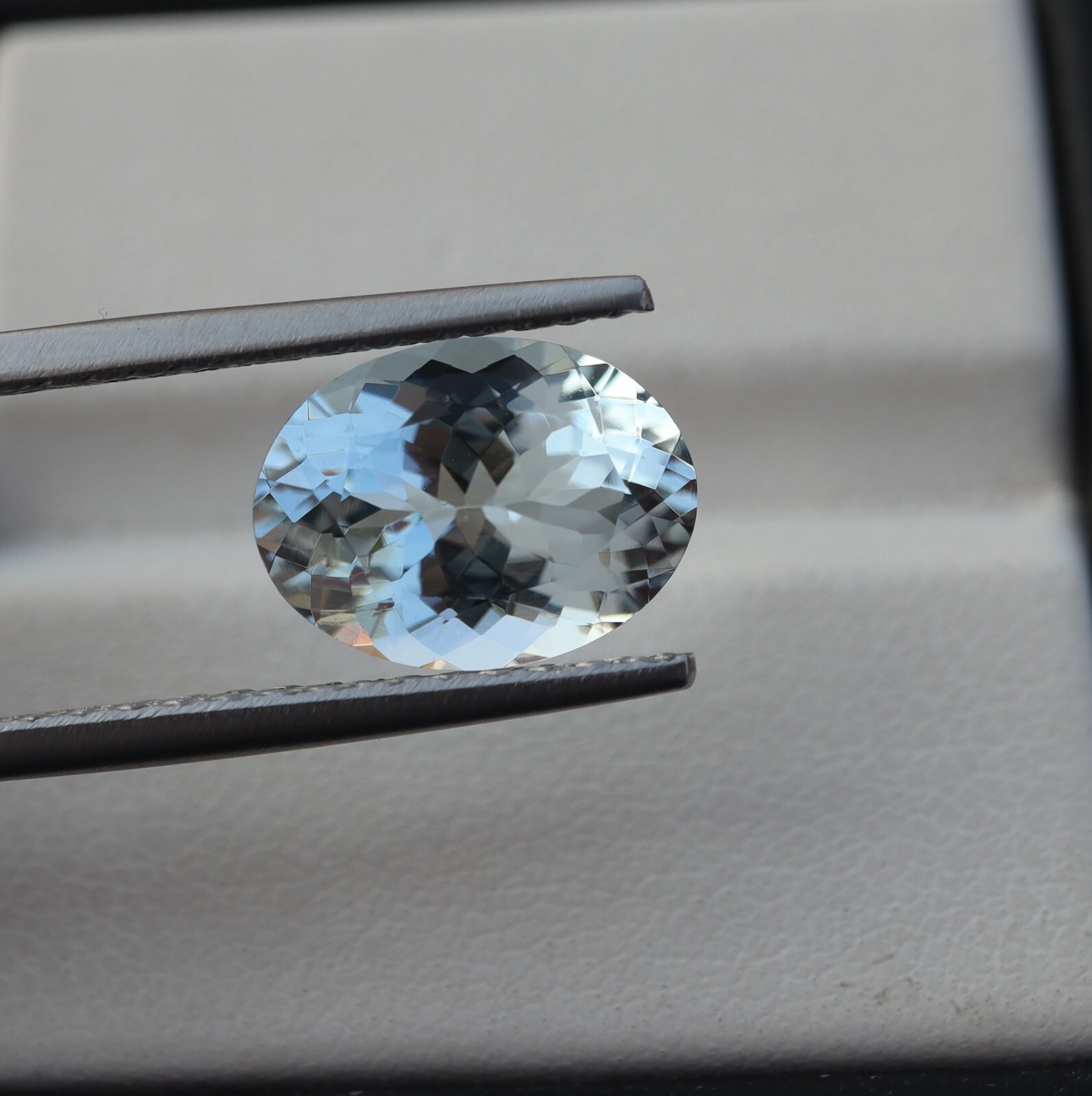 3.3 Cts 11.6×8.7 MM Natural Light Blue Aquamarine Faceted Oval Gemstone