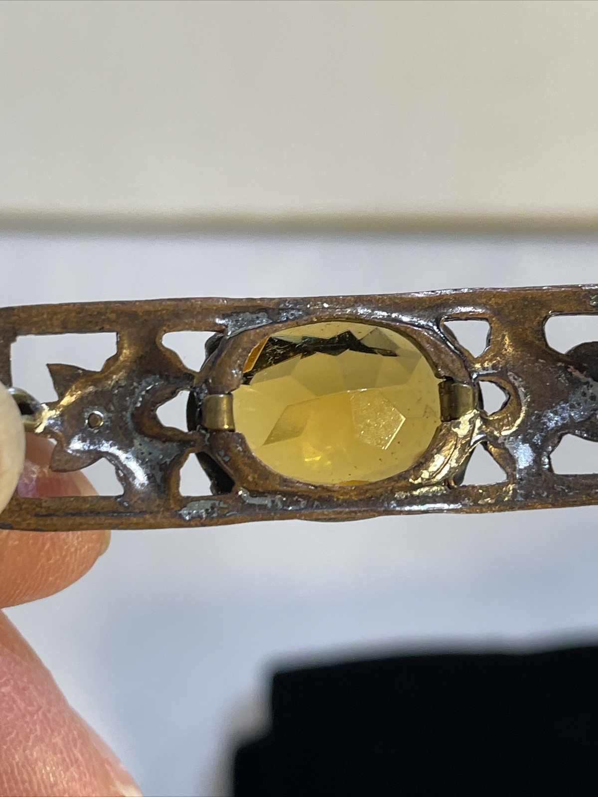 Vintage Brooch Enamel & Stone/Glass Yellow Stone Metal-Brass Or Copper Pin Bac