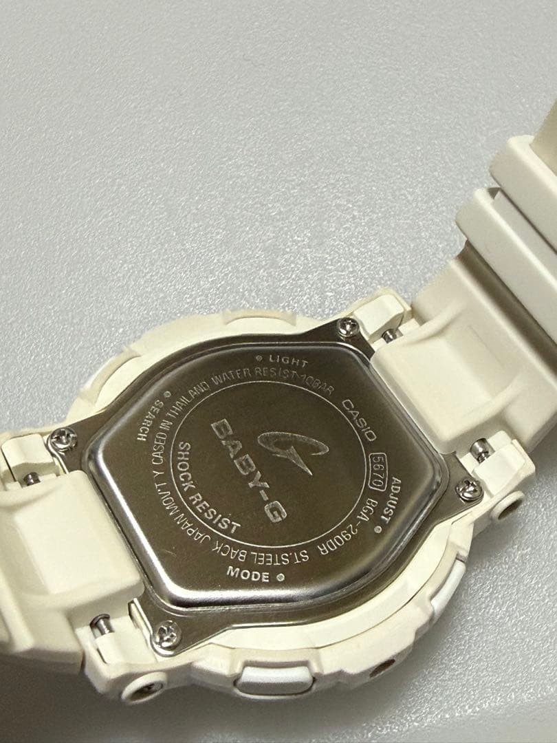 CASIO BABY-G BGA 290DR White Excellent Condition