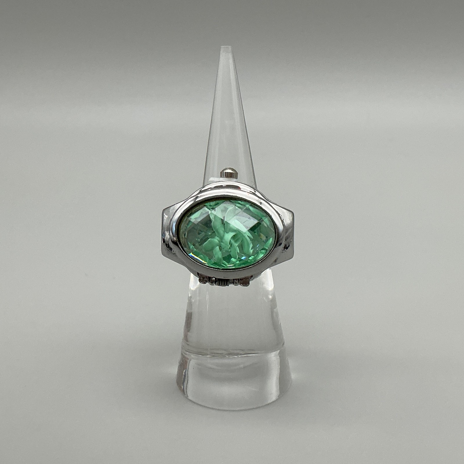 Bozhi Ring Watch Womens 20mm Hidden Dial Green Crystal Floral New Battery