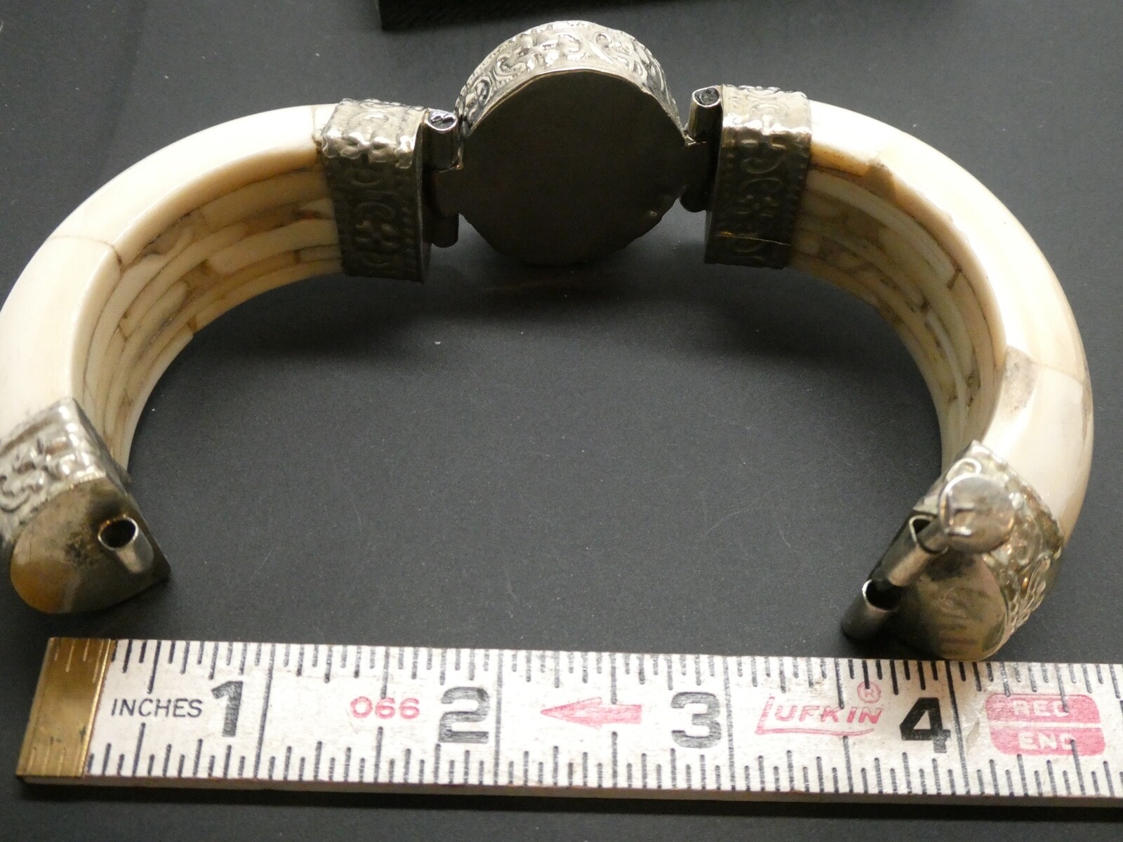 Vintage Water Buffalo Bone Labradorite Gemstone Hinged SP Bracelet Sz. 6.5″