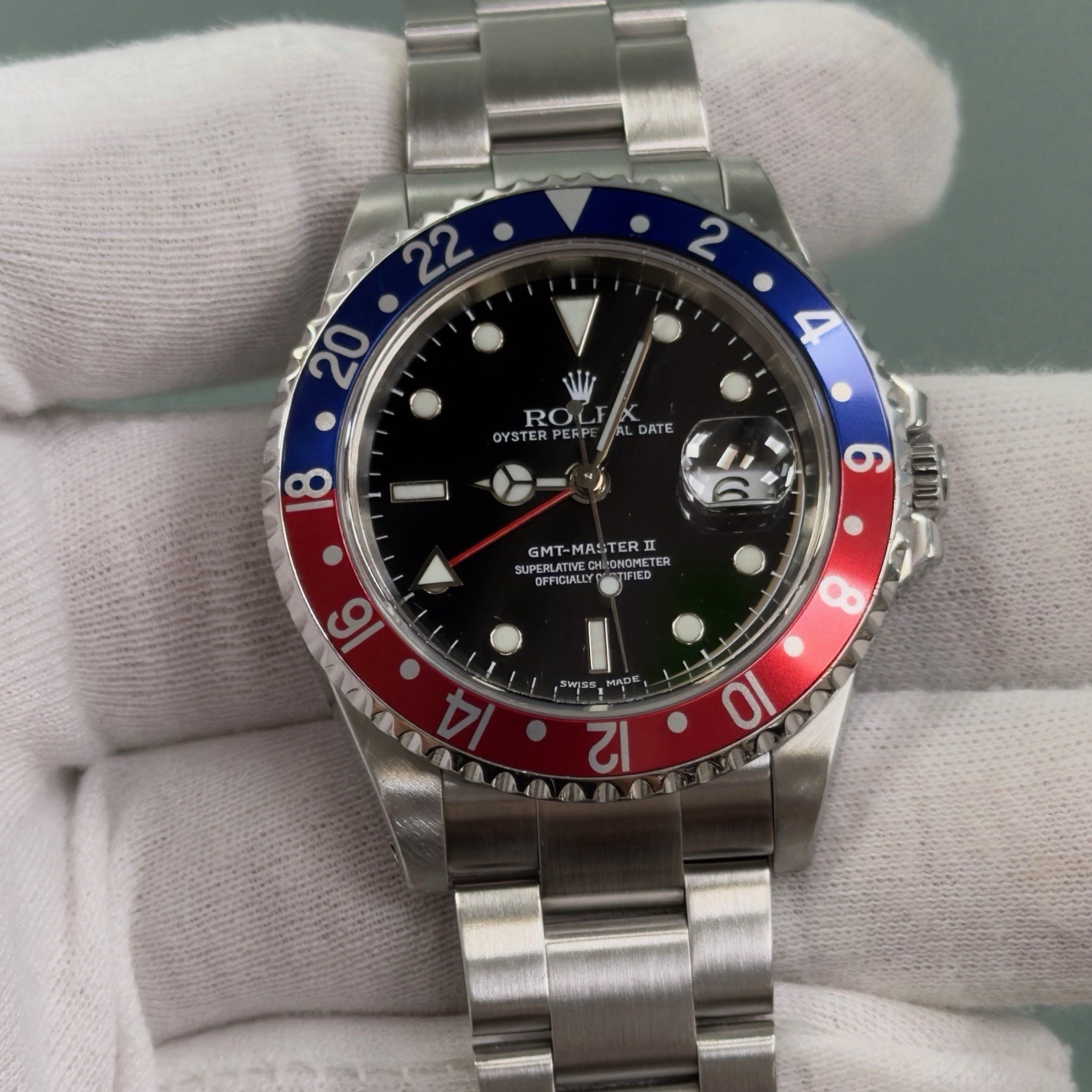 Rolex GMT Master II Pepsi 16710 40mm Red and Blue Bezel Stainless Steel