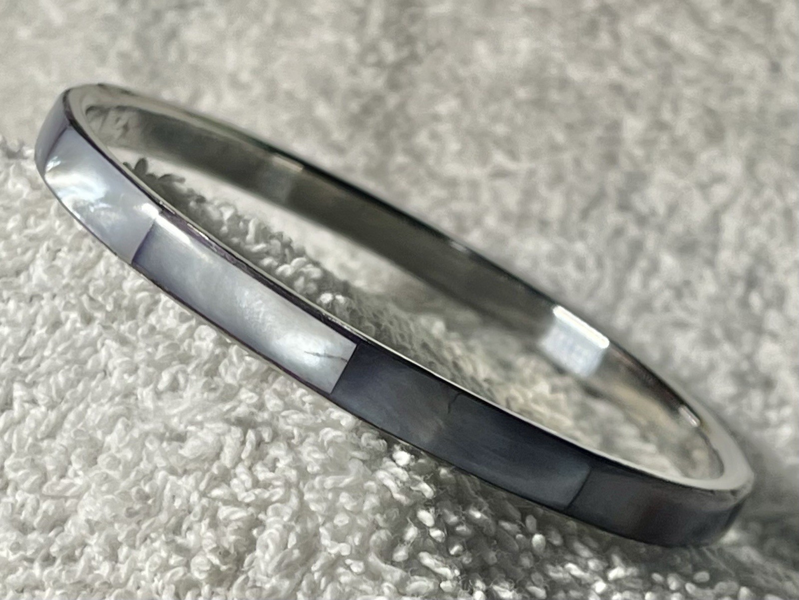 Slate Blue Gray Abalone Inlay Shell Bangle Bracelet Beach Jewelry Silver Tone