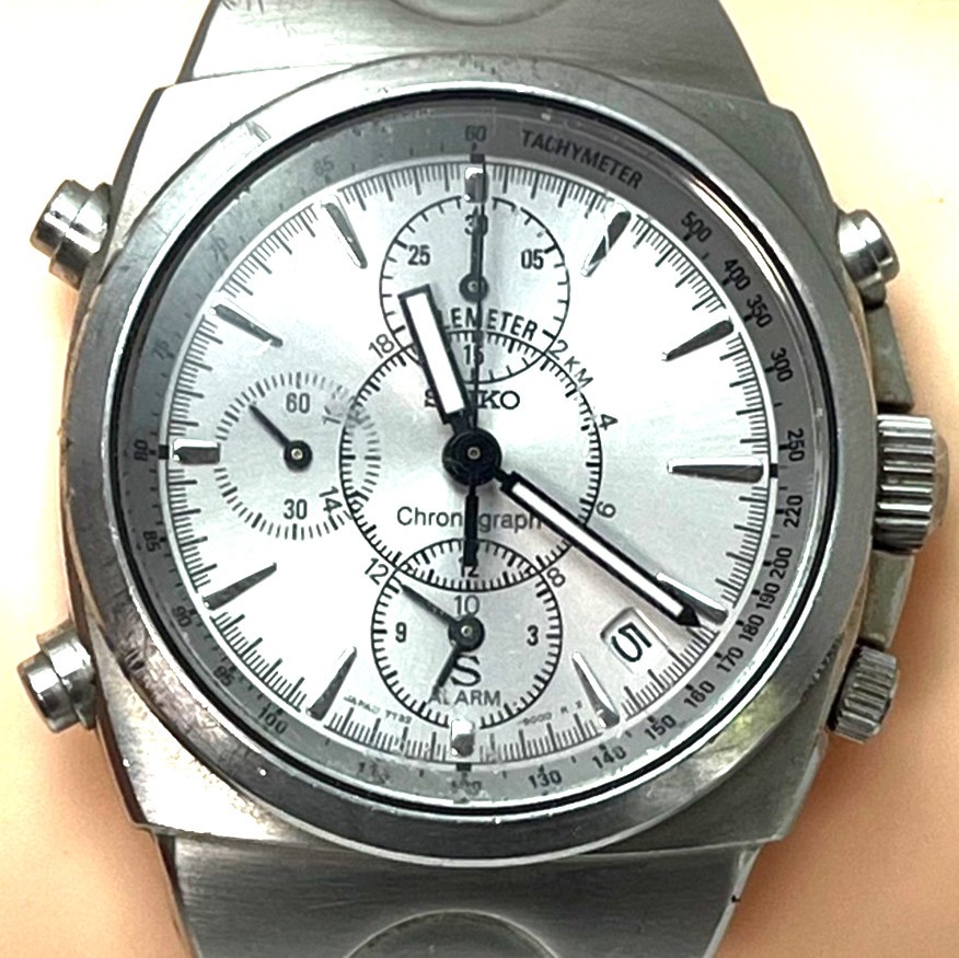 Vintage Seiko SUS Chronograph 7T32-9000 SS Silver Dial Qz Watch Japan #159B